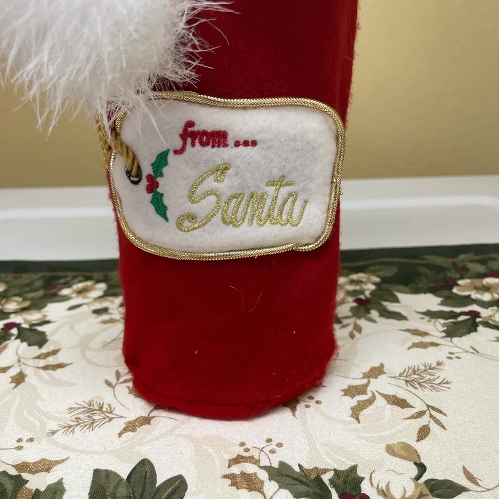 NWOT Christmas Wine Gift Bag. Red “From Santa” Trimmed with White Faux Fur. - Picture 3 of 5